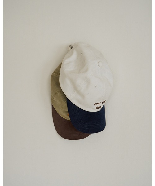 anuke(アンヌーク)の「Bicolor Baseball Cap(キャップ・レディース・ベージュ/ホワイト・FREE)」の5枚目の写真