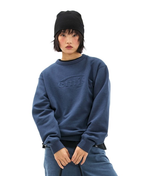 EMIS(イミス)の「EMBOSSED LOGO SWEATSHIRT(スウェット・レディース・ピンク/ネイビー/クリーム/パープル/グレー・MEDIUM/LARGE/SMALL)」の22枚目の写真