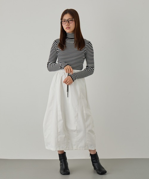 MAGASIN DE MODE Chou Chou（マガジンデモードシュシュ）の「【MAGASIN DE MODE Chou Chou】シンプル台形スカート SNF（スカート・レディース・ブラック/ホワイト・FREE）」の9枚目の写真