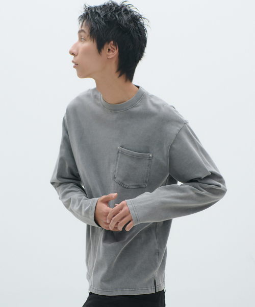 PLACESTUDIOMAN(プレイススタジオメンズ)の「ポケットリベットディテールルーズフィットラウンドネックコットンロングスリーブコットン長袖Tシャツ_3COLOR(Tシャツ/カットソー・メンズ・ホワイト/ブラック/チャコール・MEDIUM/LARGE)」の5枚目の写真