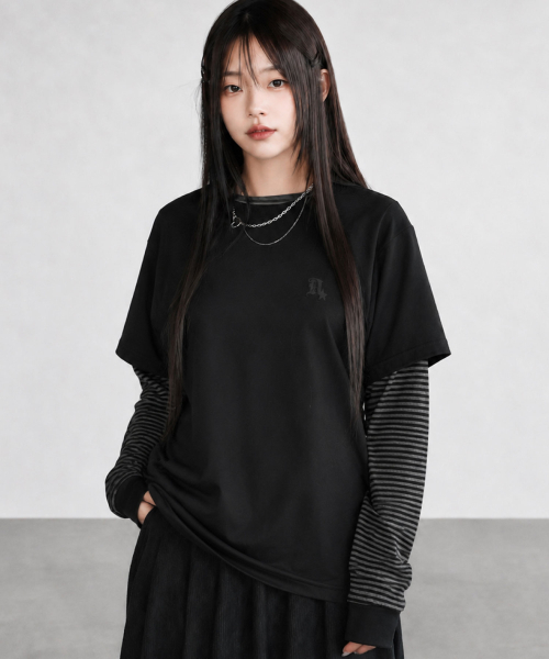 DAMISH(ダミシュ)の「クロスパフプリントレイヤードロングスリーブ_ブラック(Tシャツ/カットソー・レディース・ブラック・OS)」の2枚目の写真