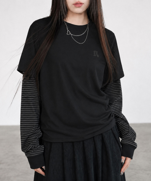 DAMISH(ダミシュ)の「クロスパフプリントレイヤードロングスリーブ_ブラック(Tシャツ/カットソー・レディース・ブラック・OS)」の4枚目の写真