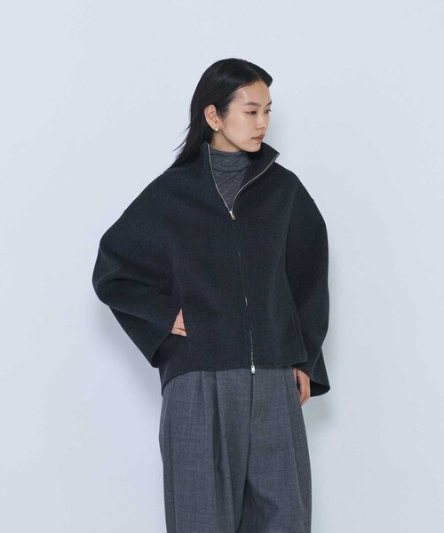 1er Arrondissement(プルミエアロンディスモン)の「スタンドカラージップコート(その他アウター・レディース・ブラック/チャコールグレー・FREE)」の1枚目の写真