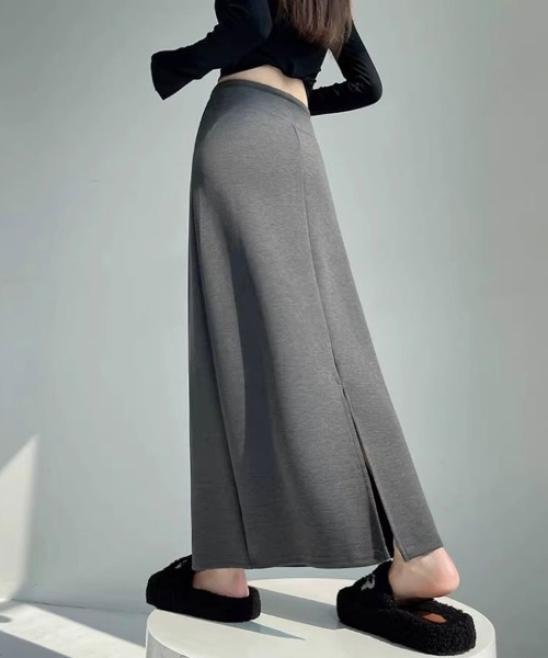 Flugge(フラッジー)の「バックスリットニットロングスカート(スカート・レディース・グレー/ブラック・LARGE/MEDIUM)」の1枚目の写真