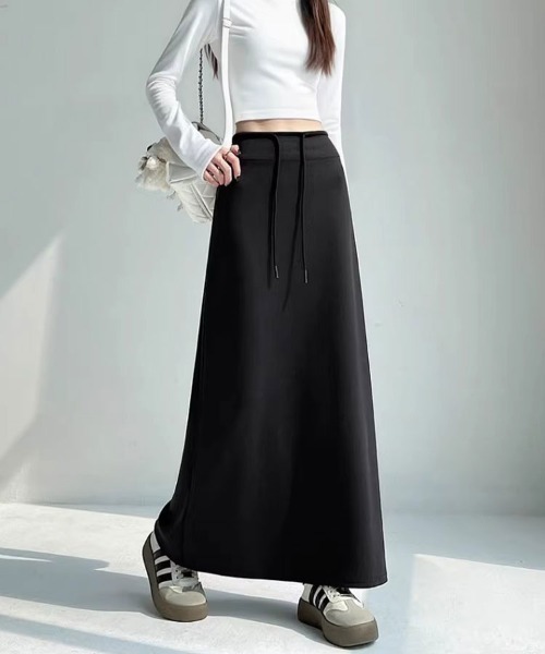 Flugge(フラッジー)の「バックスリットニットロングスカート(スカート・レディース・グレー/ブラック・LARGE/MEDIUM)」の2枚目の写真