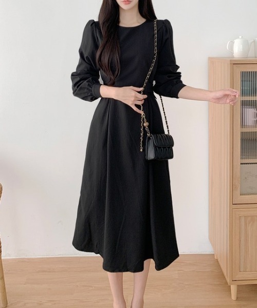 YUGA(ユーガ)の「YUGA_YGMC Korean-style Round-neck dress(ワンピース・レディース・ブラック/ピンク・FREE)」の1枚目の写真