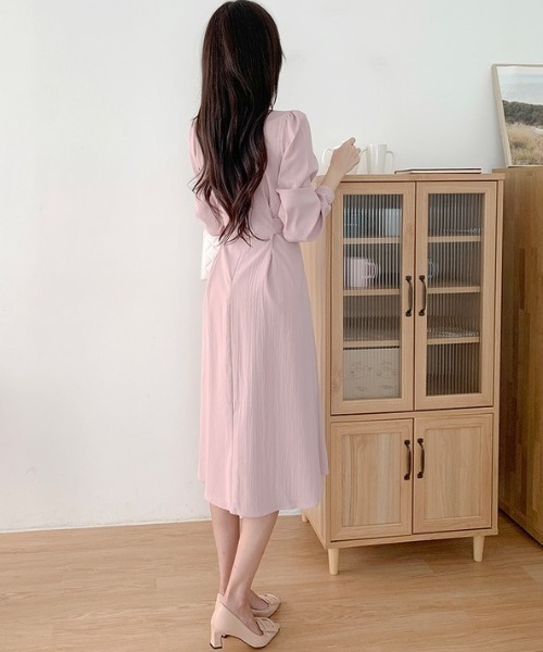 YUGA(ユーガ)の「YUGA_YGMC Korean-style Round-neck dress(ワンピース・レディース・ブラック/ピンク・FREE)」の5枚目の写真