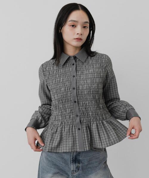SENSE OF PLACE by URBAN RESEARCH（センスオブプレイスバイアーバンリサーチ）の「シャーリングギャザーシャツ（シャツ/ブラウス・レディース・アイボリー/ブラウン/グレー系その他・ONE）」の12枚目の写真