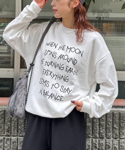 CIAOPANIC TYPY(チャオパニックティピー)の「【UNISEX】手書きメッセージロゴスウェット/WEB限定カラーあり(スウェット・レディース・ホワイト/ネイビー/グレー/ホワイト系その他・MEDIUM/LARGE)」の2枚目の写真