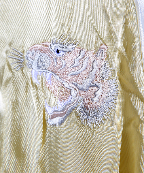 FREAK'S STORE(フリークスストア)の「リバーシブルスカジャン(ブルゾン・レディース・ベージュ/ブラック・フリ-)」の7枚目の写真