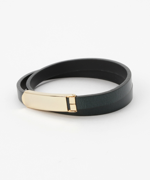 STUDIOUS(ステュディオス)の「【ZOZO限定】STUDIOUS レザーブレスレット(ブレスレット・メンズ・ブラック/ネイビー/ブラウン/グリーン/レッド/キャメル・FREE)」の1枚目の写真