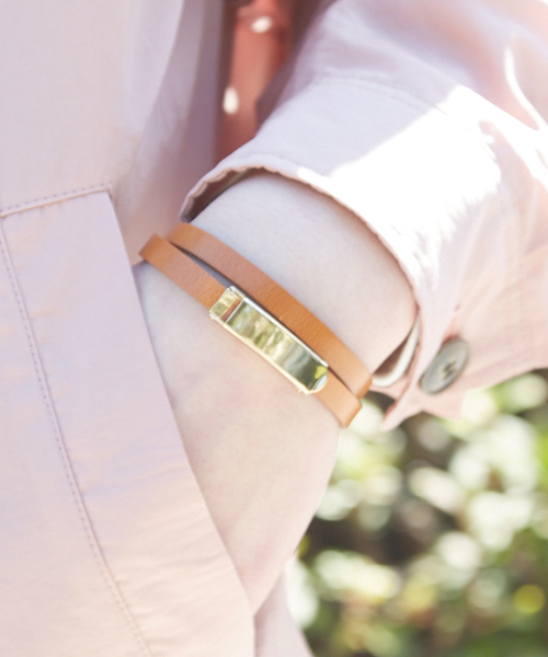 STUDIOUS(ステュディオス)の「【ZOZO限定】STUDIOUS レザーブレスレット(ブレスレット・メンズ・ブラック/ネイビー/ブラウン/グリーン/レッド/キャメル・FREE)」の5枚目の写真