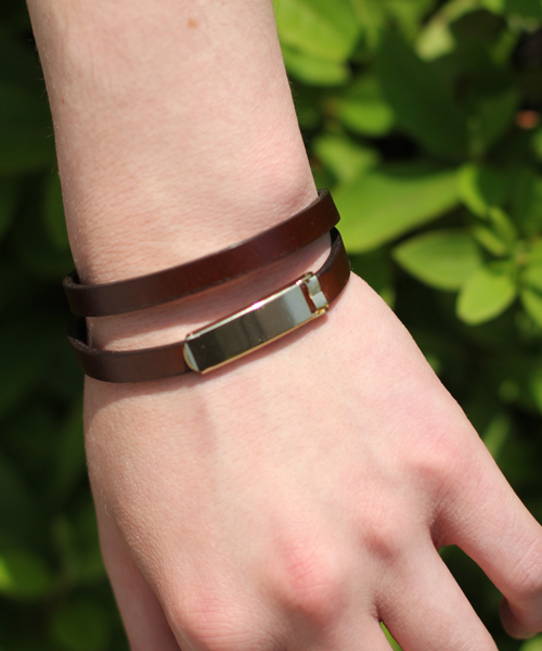 STUDIOUS(ステュディオス)の「【ZOZO限定】STUDIOUS レザーブレスレット(ブレスレット・メンズ・ブラック/ネイビー/ブラウン/グリーン/レッド/キャメル・FREE)」の3枚目の写真