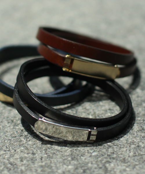 STUDIOUS(ステュディオス)の「【ZOZO限定】STUDIOUS レザーブレスレット(ブレスレット・メンズ・ブラック/ネイビー/ブラウン/グリーン/レッド/キャメル・FREE)」の7枚目の写真
