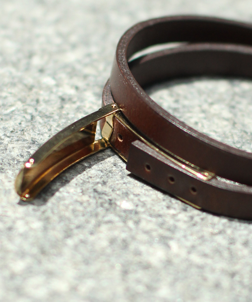 STUDIOUS(ステュディオス)の「【ZOZO限定】STUDIOUS レザーブレスレット(ブレスレット・メンズ・ブラック/ネイビー/ブラウン/グリーン/レッド/キャメル・FREE)」の8枚目の写真