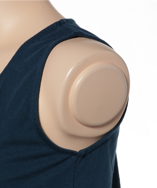 チチカカ（チチカカ）の「裾レースタンクトップ（タンクトップ・レディース・ダークブルー/ブラック/オフホワイト/その他1・FREE）」の7枚目の写真