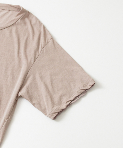 URBAN RESEARCH(アーバンリサーチ)の「UR ロゴプリントガーゼ天竺Tシャツ(Tシャツ/カットソー・レディース・オフホワイト/グレー系その他/カーキ・FREE)」の13枚目の写真