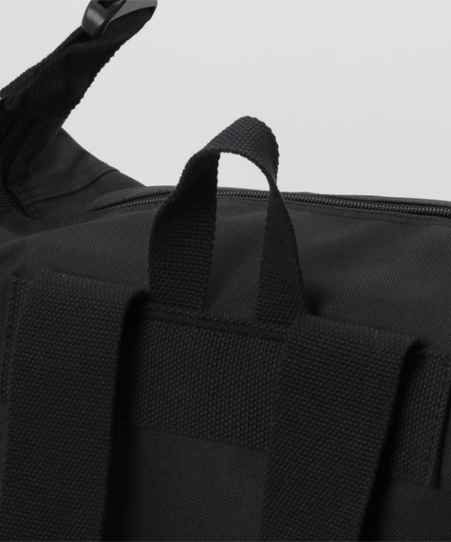 LBC（エルビーシー）の「ポリキャンバス2WAYリュック          （バックパック/リュック・レディース・ブラック/オフホワイト/ネイビー・ONE SIZE）」の5枚目の写真