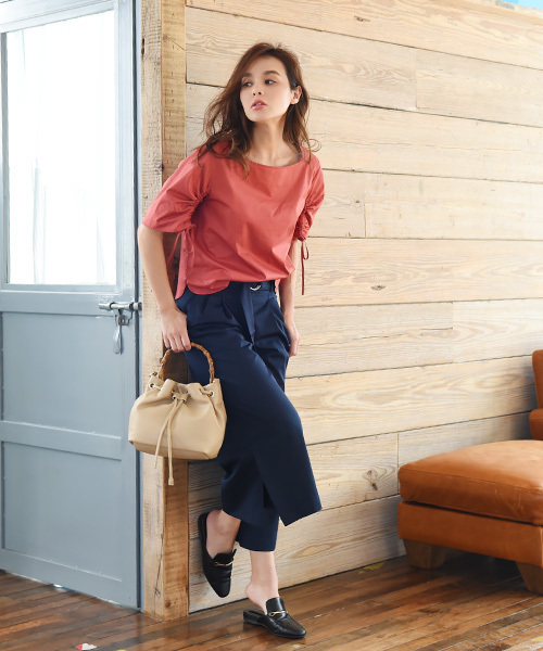 Luz Llena (philter)（ラズレナ　フィルター）の「[ベルト付き]タックワイドパンツ（その他パンツ・レディース・ネイビー/ライトベージュ/グレイッシュベージュ/ピンクベージュ・MEDIUM）」の17枚目の写真