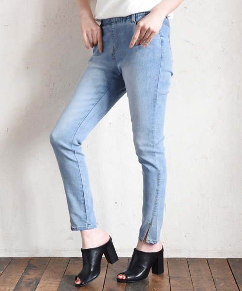 Luz Llena（ラズレナ）の「ブリーチ加工ストレッチデニムレギンス（デニムパンツ・レディース・ブルー・SMALL/LARGE/MEDIUM）」の6枚目の写真