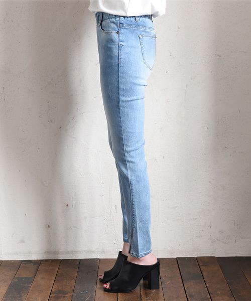 Luz Llena（ラズレナ）の「ブリーチ加工ストレッチデニムレギンス（デニムパンツ・レディース・ブルー・SMALL/LARGE/MEDIUM）」の10枚目の写真