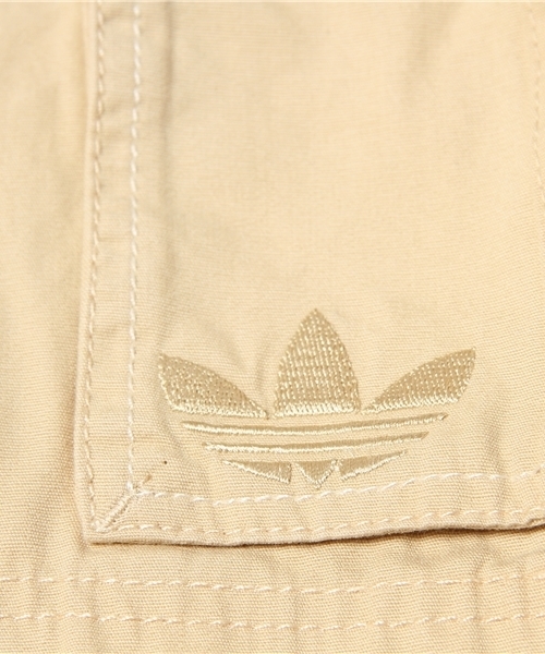 adidas Originals（アディダスオリジナルス）の「AC CARGO SHORTS カーゴショーツ（カーゴパンツ・メンズ・ブラック/ベージュ・30inch/32inch/34inch）」の10枚目の写真
