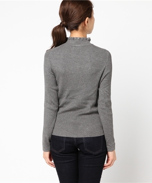 earth music&ecology（アースミュージックアンドエコロジー）の「・フリルリブニットプルオーバー（ニット/セーター・レディース・ブラック/キャメル/その他24/その他25/アイボリー/杢グレー/ボルドー/ダークグリーン・M/S）」の13枚目の写真