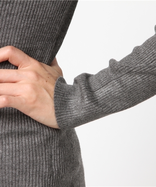 earth music&ecology（アースミュージックアンドエコロジー）の「・フリルリブニットプルオーバー（ニット/セーター・レディース・ブラック/キャメル/その他24/その他25/アイボリー/杢グレー/ボルドー/ダークグリーン・M/S）」の9枚目の写真