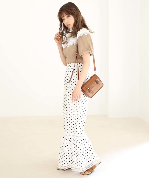 one after another NICE CLAUP(ワンアフターアナザーナイスクラップ)の「2wayレース襟テレコトップス(Tシャツ/カットソー・レディース・ブラック/オフホワイト/ベージュ・FREE)」の7枚目の写真