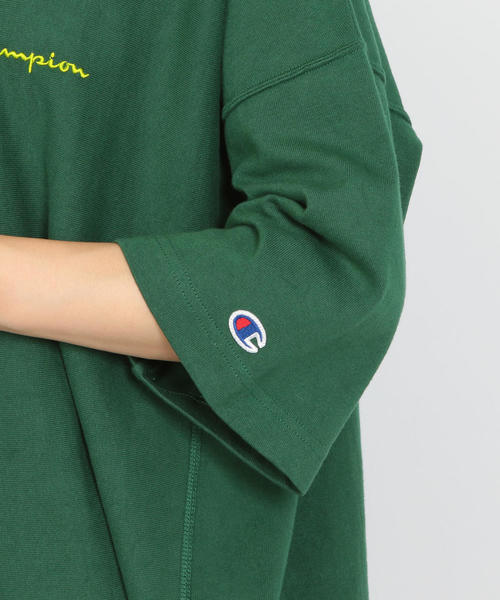 Champion（チャンピオン）の「【別注】＜Champion（チャンピオン）＞∴リバースウィーブTシャツ o（Tシャツ/カットソー・レディース・ベージュ/パープル/イエロー/ダークグリーン・MEDIUM）」の19枚目の写真