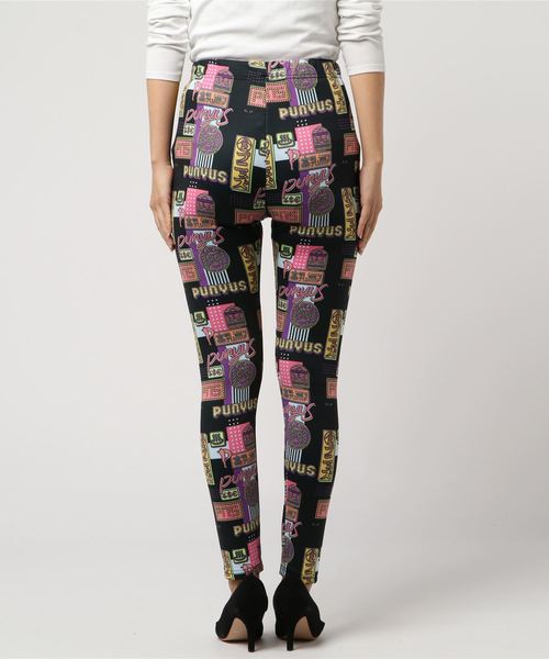 PUNYUS（プニュズ）の「ネオン総柄レギンス（レギンス/スパッツ・レディース・ブラック・1/2/3/4）」の2枚目の写真