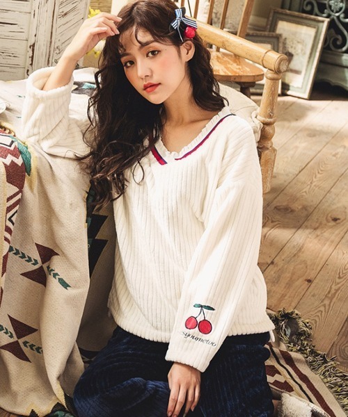 DAY CLOSET�i�f�C �N���[�[�b�g�j�́u���f�B�[�X �ӂ�ӂ�����������[���E�F�A�p�W���} �Z�b�g�A�b�v�i���[���E�F�A/�p�W���}�j�v�b�z���C�g�n���̑�2