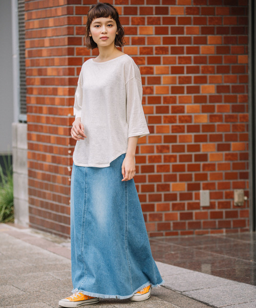 Munich（ミューニック）の「8ozデニムマキシフレアロングスカート（デニムスカート・レディース・ホワイト/ネイビー/ブルー・S/M/XS）」の5枚目の写真