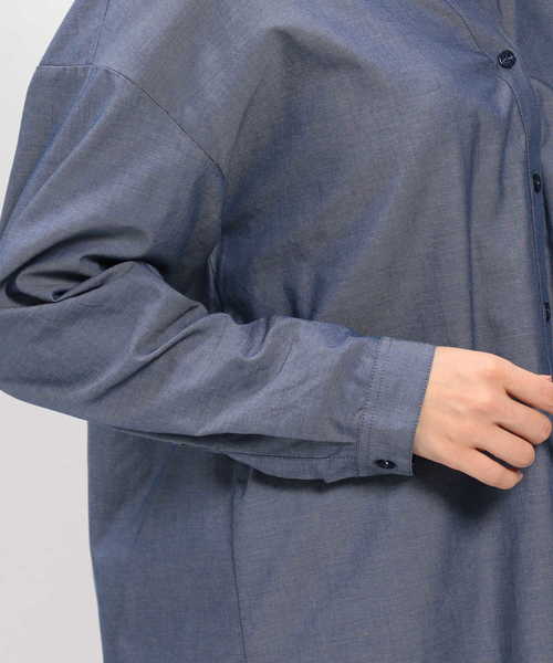 NARACAMICIE（ナラカミーチェ）の「シャンブレー調ビッグシャツ（シャツ/ブラウス・レディース・ブルー・SMALL/MEDIUM/LARGE/XXXL(150)/XX-LARGE）」の3枚目の写真