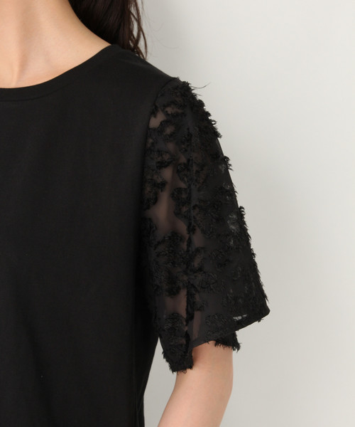 GLOBAL WORK（グローバルワーク）の「ソデジャガード半袖/832729（Tシャツ/カットソー・レディース・ホワイト/ライトブルー/ブラック/ブラウン・MEDIUM/LARGE）」の6枚目の写真