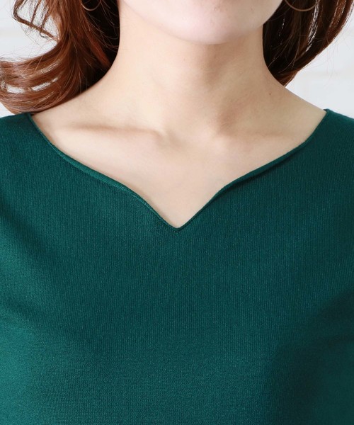 HER CLOSET(ハークローゼット)の「【HER CLOSET】ハートネックノースリニット(Tシャツ/カットソー・レディース・ブルー/グリーン/マスタード/モカ・M)」の16枚目の写真