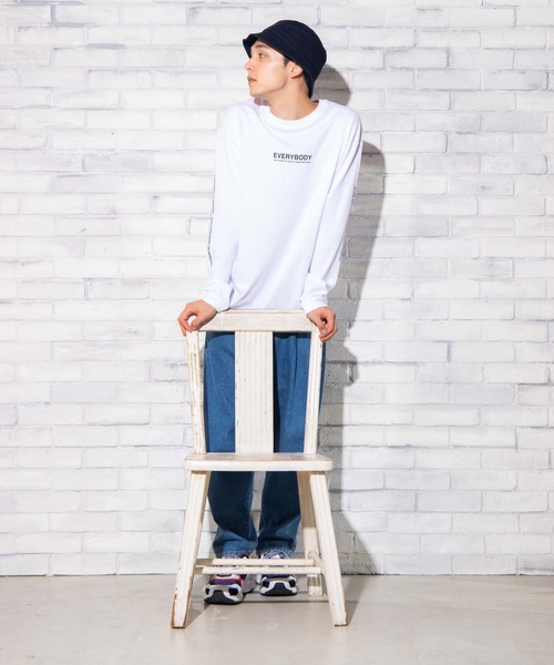 WEGO（ウィゴー）の「WEGO/シンプルロゴプリントロンT（Tシャツ/カットソー・メンズ・ホワイト/ブルー系その他/ベージュ/ホワイト系その他・SMALL/MEDIUM/LARGE）」の20枚目の写真