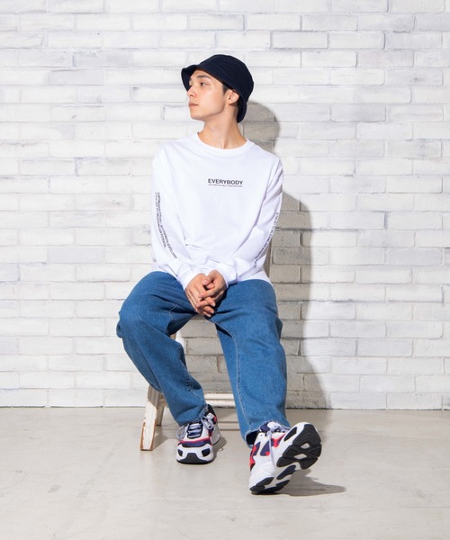 WEGO（ウィゴー）の「WEGO/シンプルロゴプリントロンT（Tシャツ/カットソー・メンズ・ホワイト/ブルー系その他/ベージュ/ホワイト系その他・SMALL/MEDIUM/LARGE）」の19枚目の写真