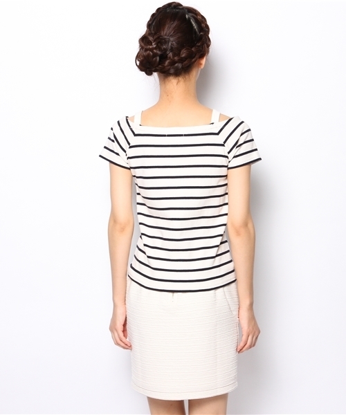 Chico(チコ)の「オフショルダーテレコT(Tシャツ/カットソー・レディース・グレー/ライトグレー/ネイビー/レッド/ホワイト・FREE)」の10枚目の写真