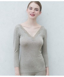 PEACH JOHN | 【乾燥する季節に嬉しい！薄手でもたつかずフィット。抗菌防臭・消臭加工した汗取りパッド付き】Ｉｔ’ｓモイスティ９分袖(インナーウェア/肌着)