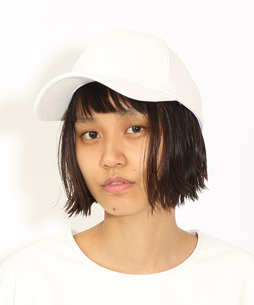 i(アイ)の「合皮キャップ(キャップ・レディース・ホワイト/ブラック・FREE)」の3枚目の写真