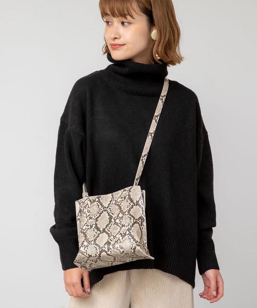 coen（コーエン）の「シンプルスクエアショルダーバッグ（ショルダーバッグ・レディース・グレー/パイソン/ブラック/ブラウン・FREE）」の8枚目の写真