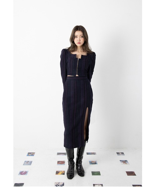 BLUE PIE(ブルーパイ)の「『BLUE PIE/ブルー パイ』Square Neck Crop BLOUSE/スクエアネッククロップブラウス(シャツ/ブラウス・レディース・ピンク/ネイビー・FREE)」の4枚目の写真