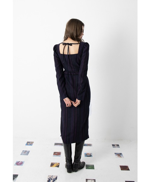 BLUE PIE(ブルーパイ)の「『BLUE PIE/ブルー パイ』Square Neck Crop BLOUSE/スクエアネッククロップブラウス(シャツ/ブラウス・レディース・ピンク/ネイビー・FREE)」の5枚目の写真
