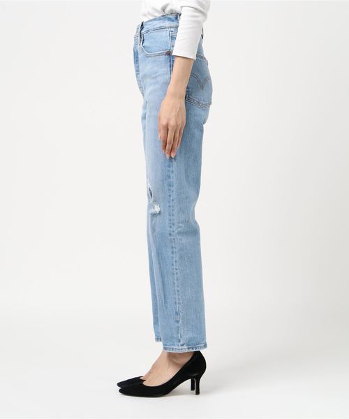 Levi's(リーバイス)の「RIBCAGE ストレート アンクル TANGO FADE(デニムパンツ・レディース・ライトインディゴブルー・24inch/27inch/28inch/25inch/23inch/26inch)」の2枚目の写真