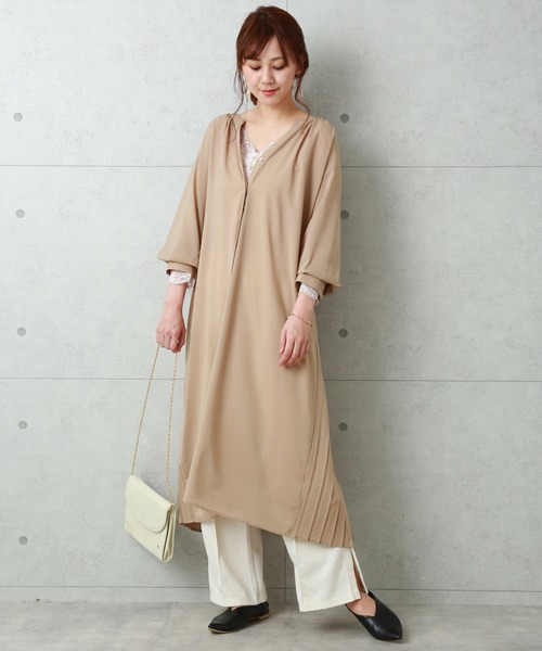 libelle more（リベル モア）の「シアーバックプリーツガウンワンピース（ワンピース・レディース・ベージュ/モカ/ブラック・FREE）」の22枚目の写真