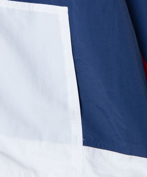 WEGO(ウィゴー)の「WEGO/ナイロンフーデッドブルゾン(ナイロンジャケット・メンズ・ホワイト/ブラック/ネイビー・MEDIUM/LARGE)」の11枚目の写真