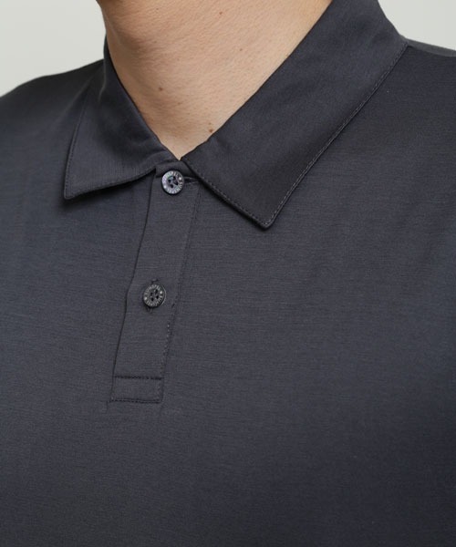 SUNSPEL（サンスペル）の「SUNSPEL / MEN’S?Q82 PLAIN（ポロシャツ・メンズ・チャコール/ブルー・LARGE/SMALL/MEDIUM）」の7枚目の写真