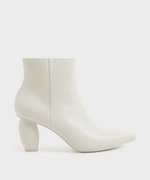 CHARLES & KEITH | テクスチャードスカルプチャーヒール アンクルブーツ / Textured Sculptural Heel Ankle Boots(ブーツ)