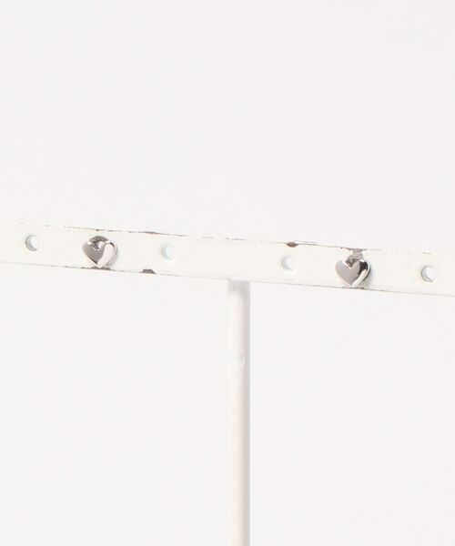 Fun & Daily(ファンアンドデイリー)の「F&D : ベリースモールハートピアス Silver925(ピアス(両耳用)・レディース・シルバー/ゴールド・FREE)」の5枚目の写真